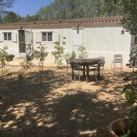 Bungalow Avec Piscine Privative Proche Aix En Provence La Barben Extérieur photo